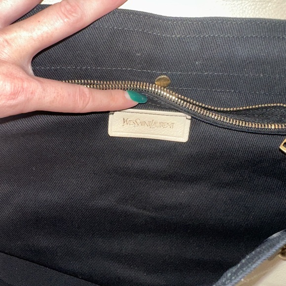 Yves Saint Laurent Cream and Black Shoulder Bag - Picture 2 of 4